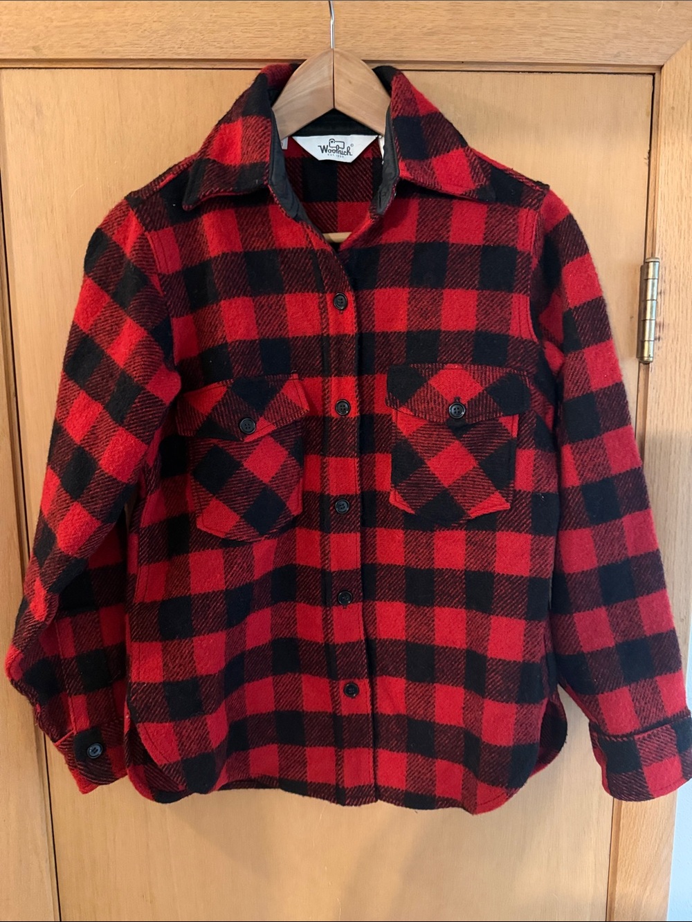 Woolrich Women’s Buffalo Plaid Wool Button Shirt Shacket Red Black Size 10
